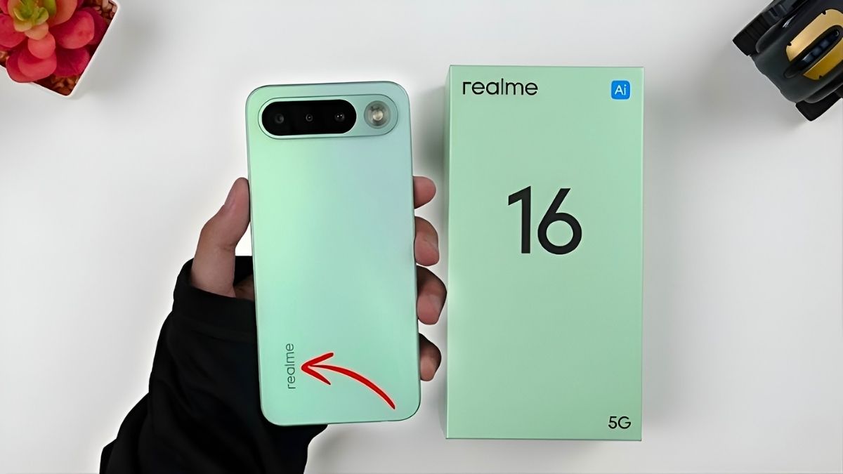 Realme 16 5G Review Affordable Price AMOLED Display And Strong Battery